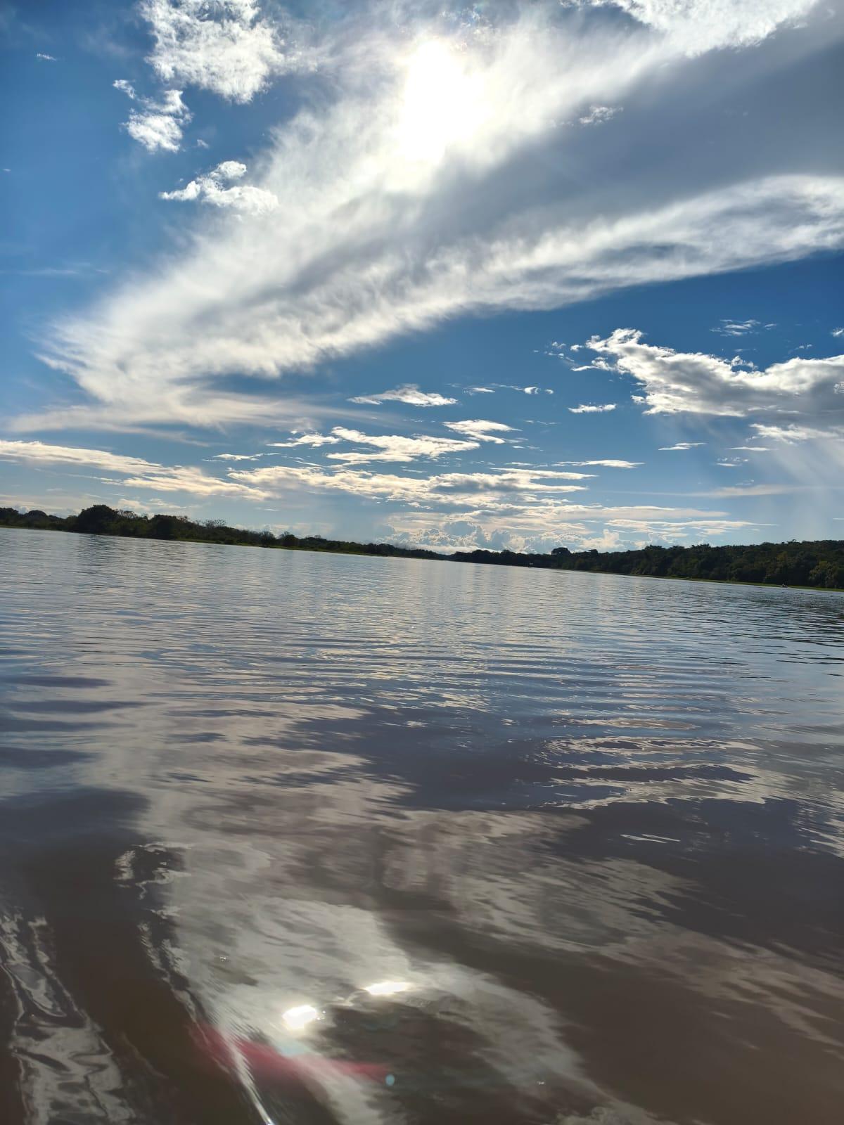 Lago Tarapoto — Espejo de Selva